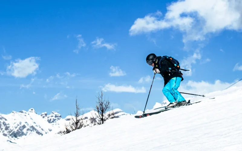 Skieur sur les pistes de Valberg