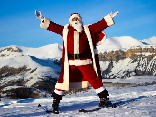 Père Noel en ski à Valberg