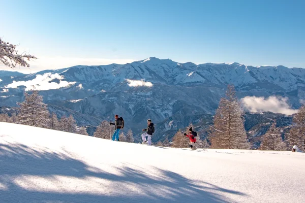 Randonnée raquette chemin des neiges à Valberg